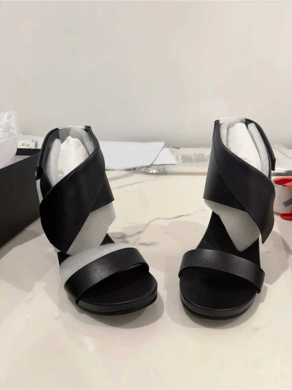 🔥NIB United Nude Earnz Polo Sandal 🔥